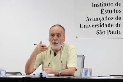 Walter Neves