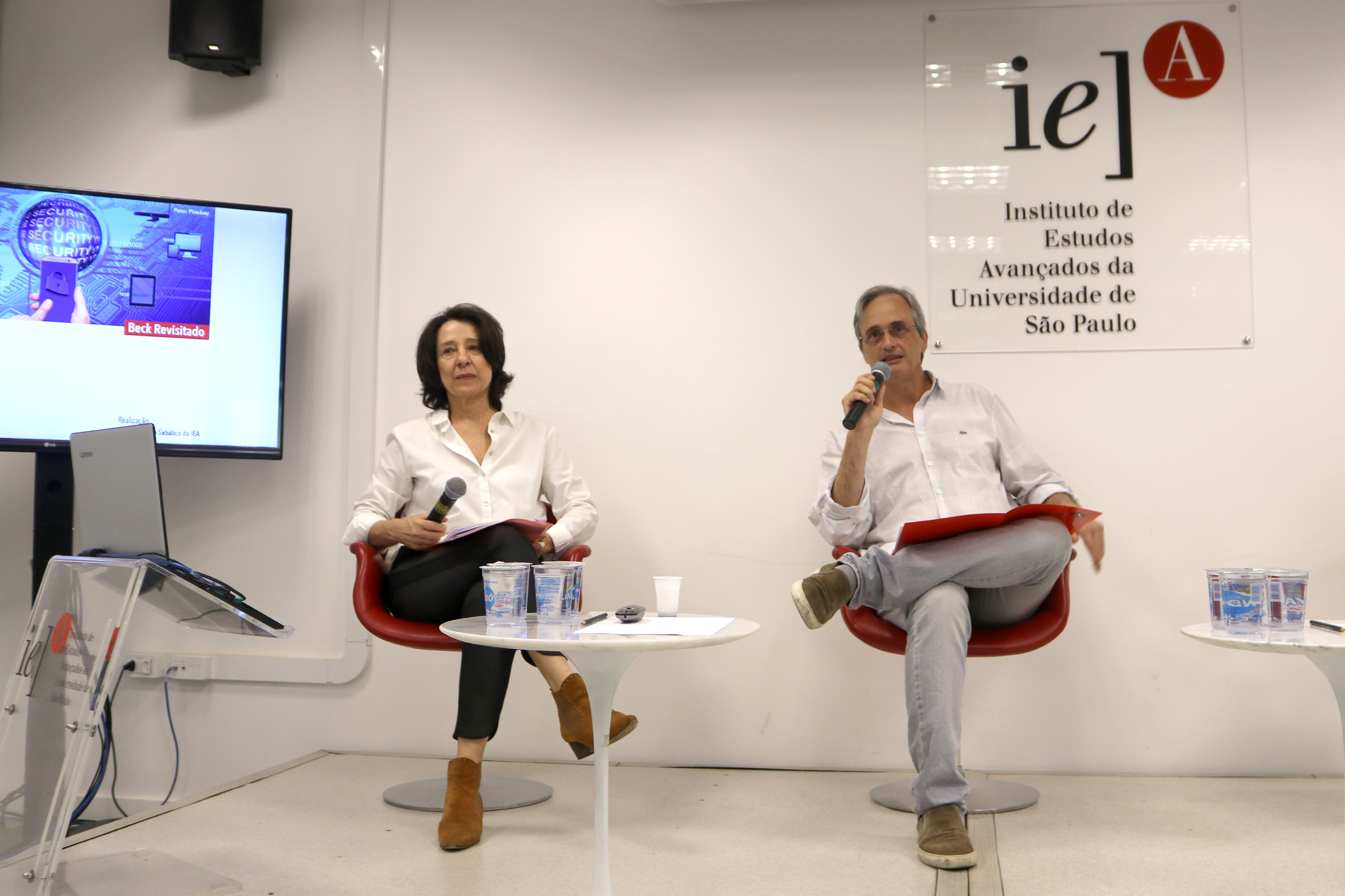Áurea Zöllner Ianni e Mauricio Pietrocola 