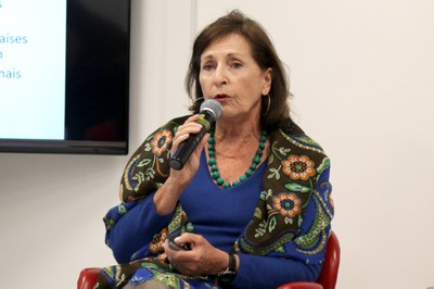 Helena Ribeiro