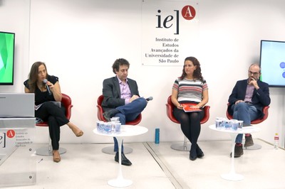Lilian Regina Gabriel Moreira Pires, Jonny Doin, Tatiana Tucunduva Philippi Cortese e Fernando Elias Penedo