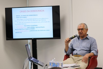 José Álvaro Moisés