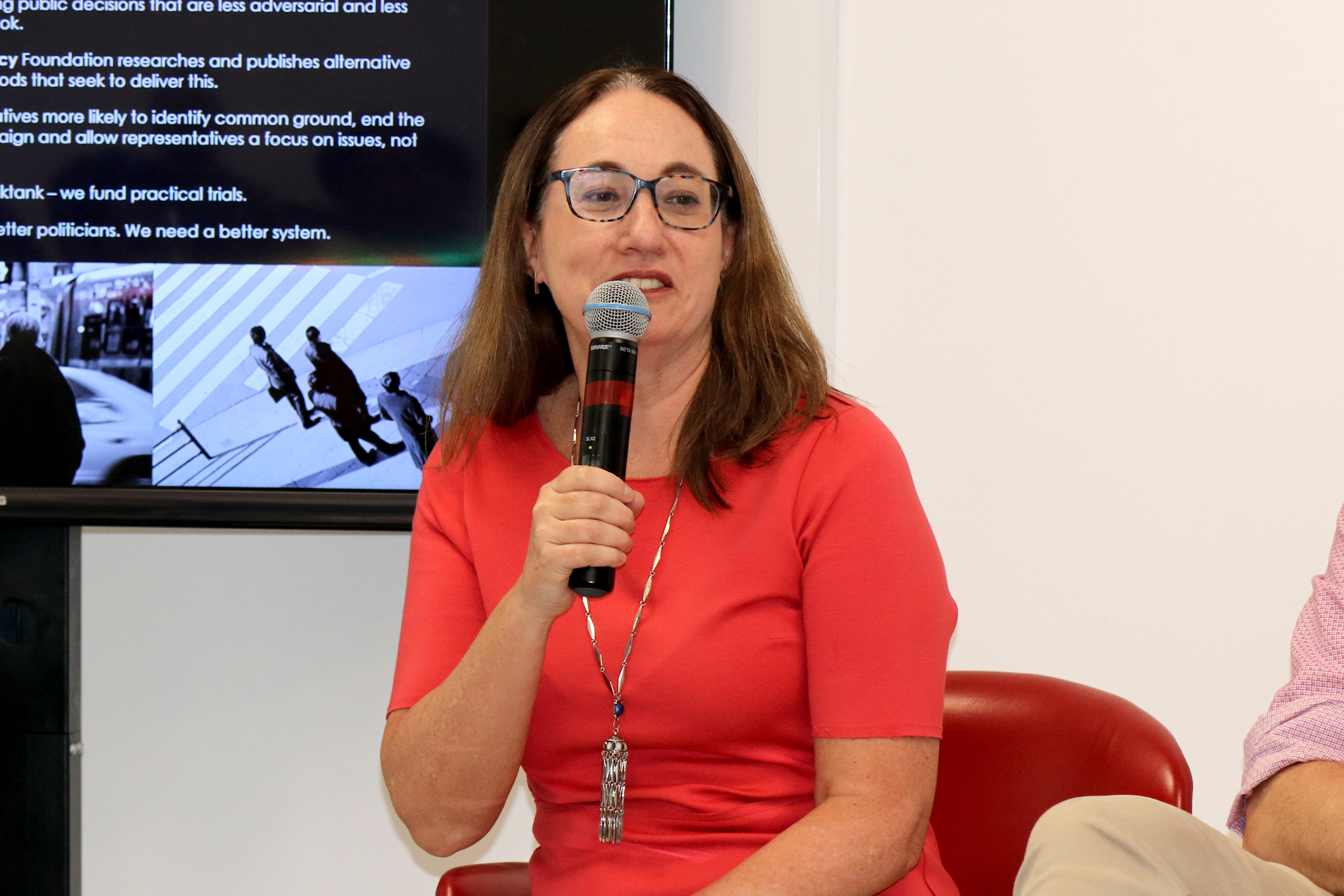 Silvia Cervellini abre o evento