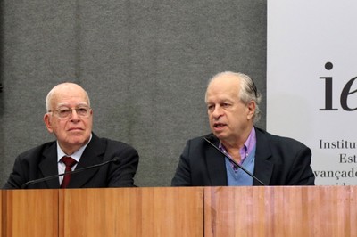 Murílio Hingel e Renato Janine Ribeiro