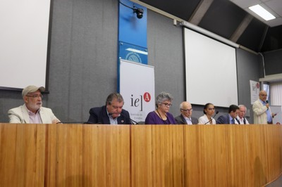José Carlos Carvalho, José Sarney Filho, Izabella Teixeira, Rubens Ricupero, Marina Silva, Edson Duarte e Carlos Minc