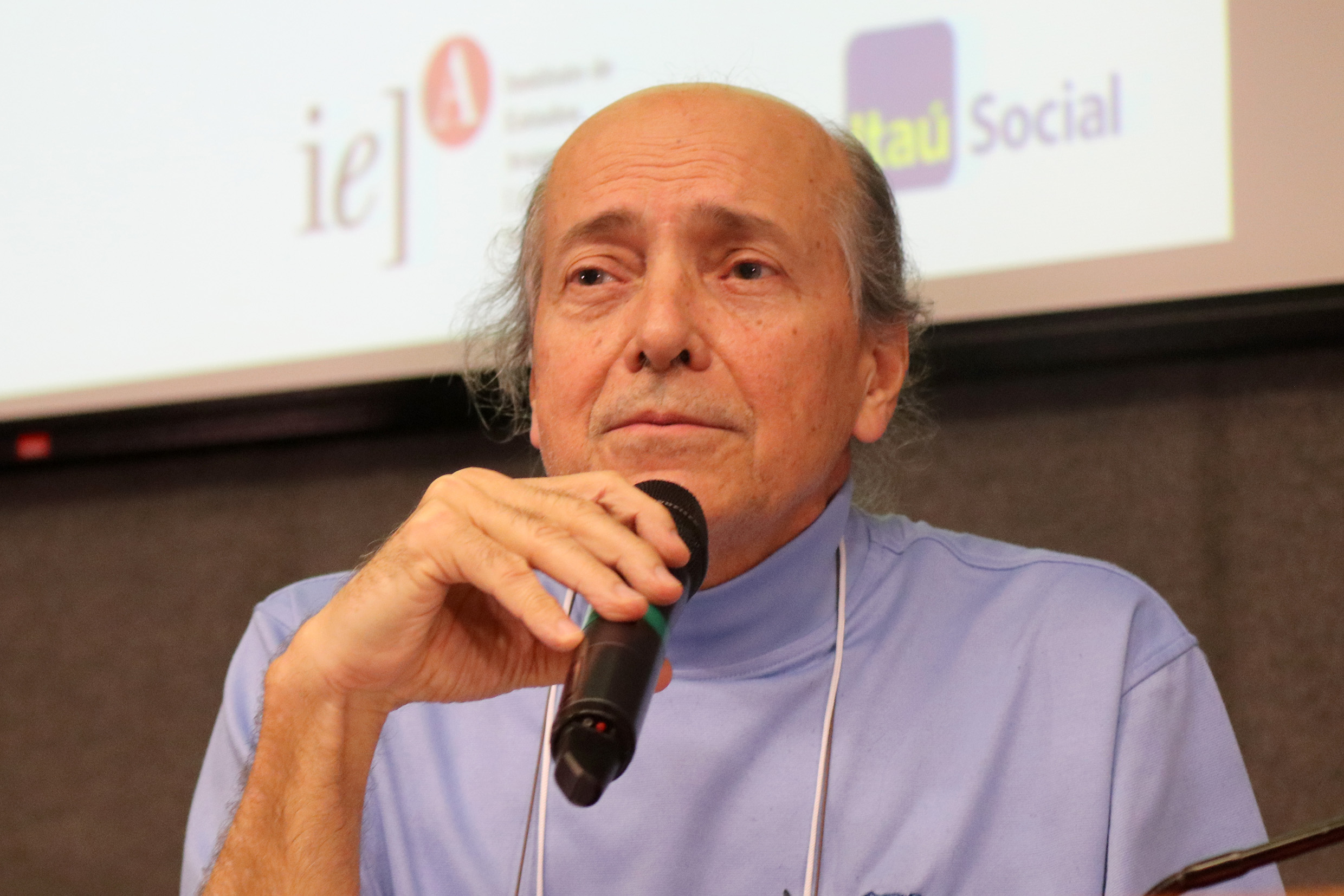Naomar de Almeida Filho