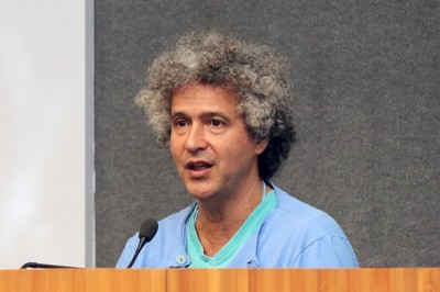 Ernesto Neto
