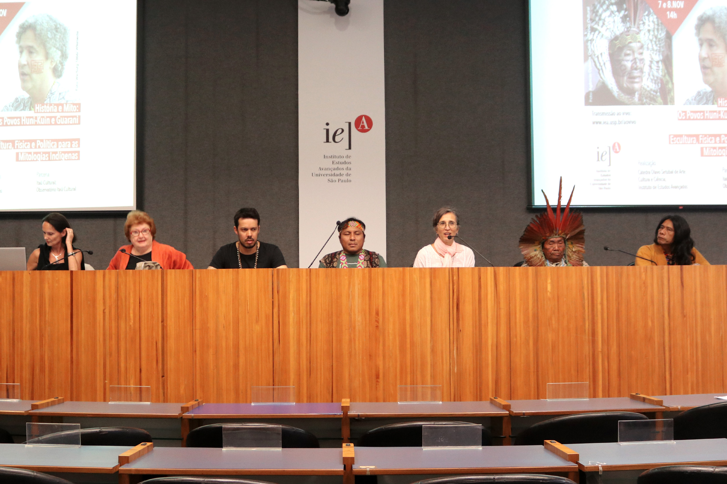 Elsje Maria Lagrou, Manuela Carneiro da Cunha, Xadalu,  Zezinho Yube, Anna Dantes, Dua Busê e Carlos Papá