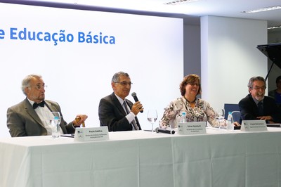Paulo Saldiva, Vahan Agopyan, Angela Dannemann e Nílson José Machado