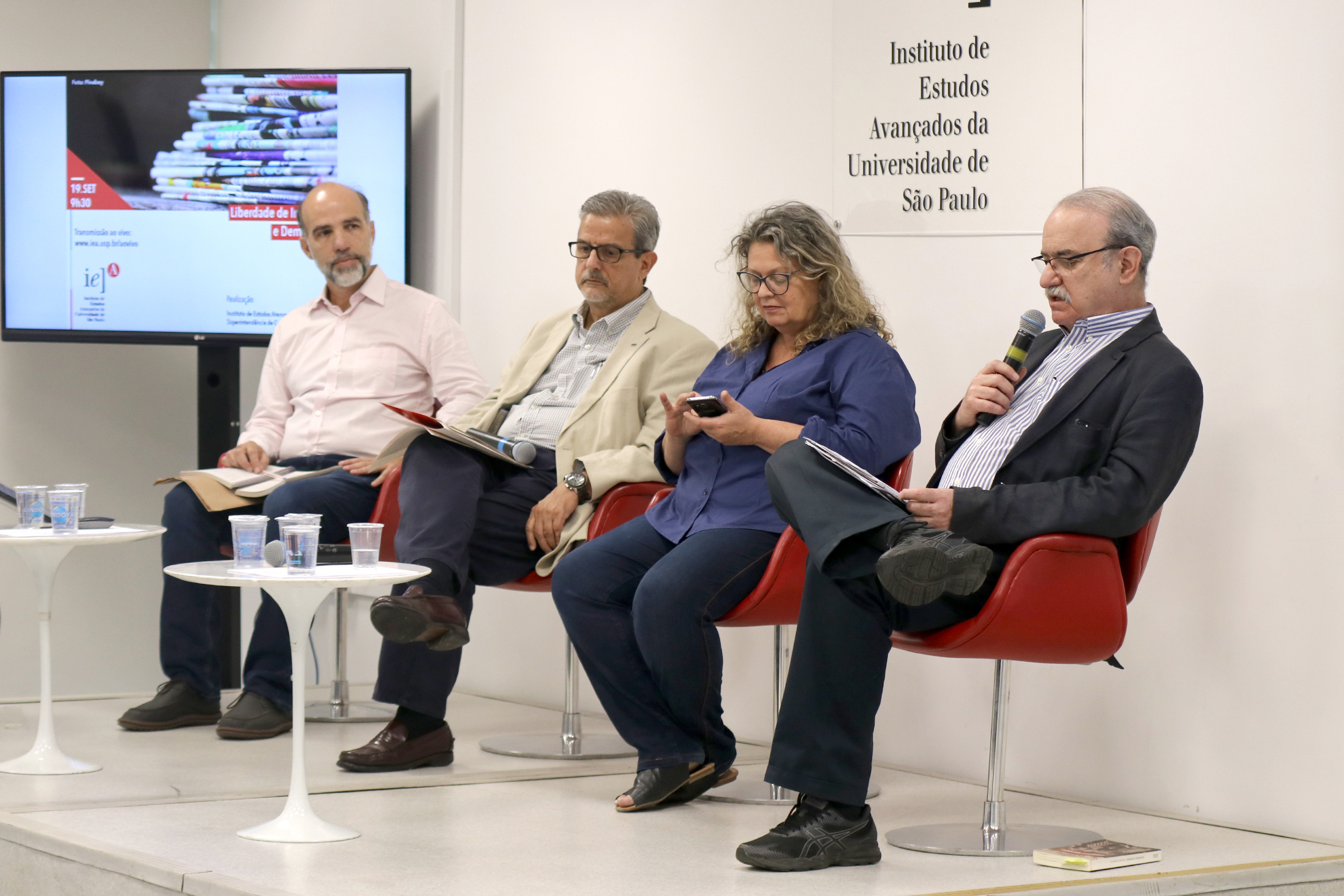 Pedro Varoni, Luiz Roberto Serrano, Marina Amaral e Carlos Eduardo Lins da Silva