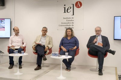 Pedro Varoni, Luiz Roberto Serrano, Marina Amaral e Carlos Eduardo Lins da Silva
