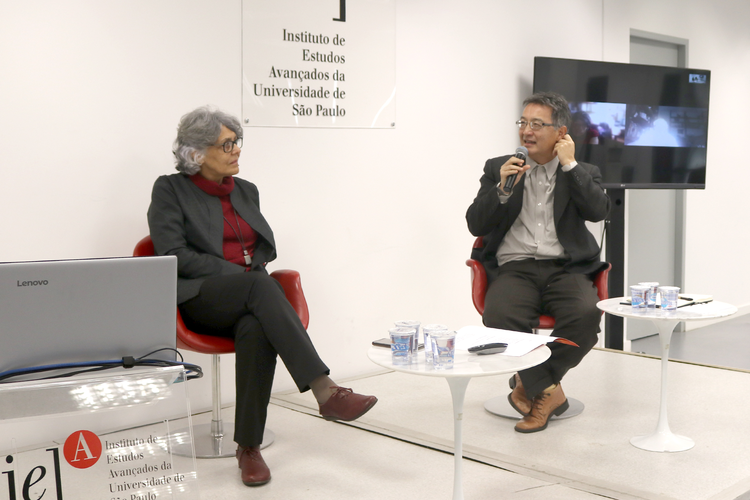 Maria Cristina Vicentin, Paulo Endo, Beth Formaggini e Eduardo Passos, (via skype)
