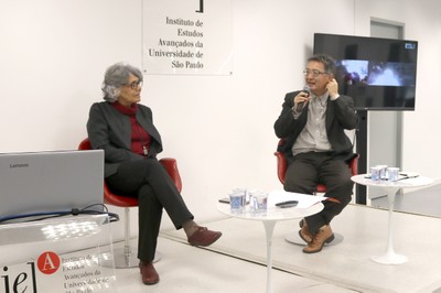 Maria Cristina Vicentin, Paulo Endo, Beth Formaggini e Eduardo Passos, (via skype)