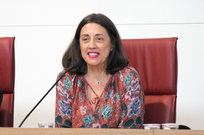 Nádia Batella Gotlib