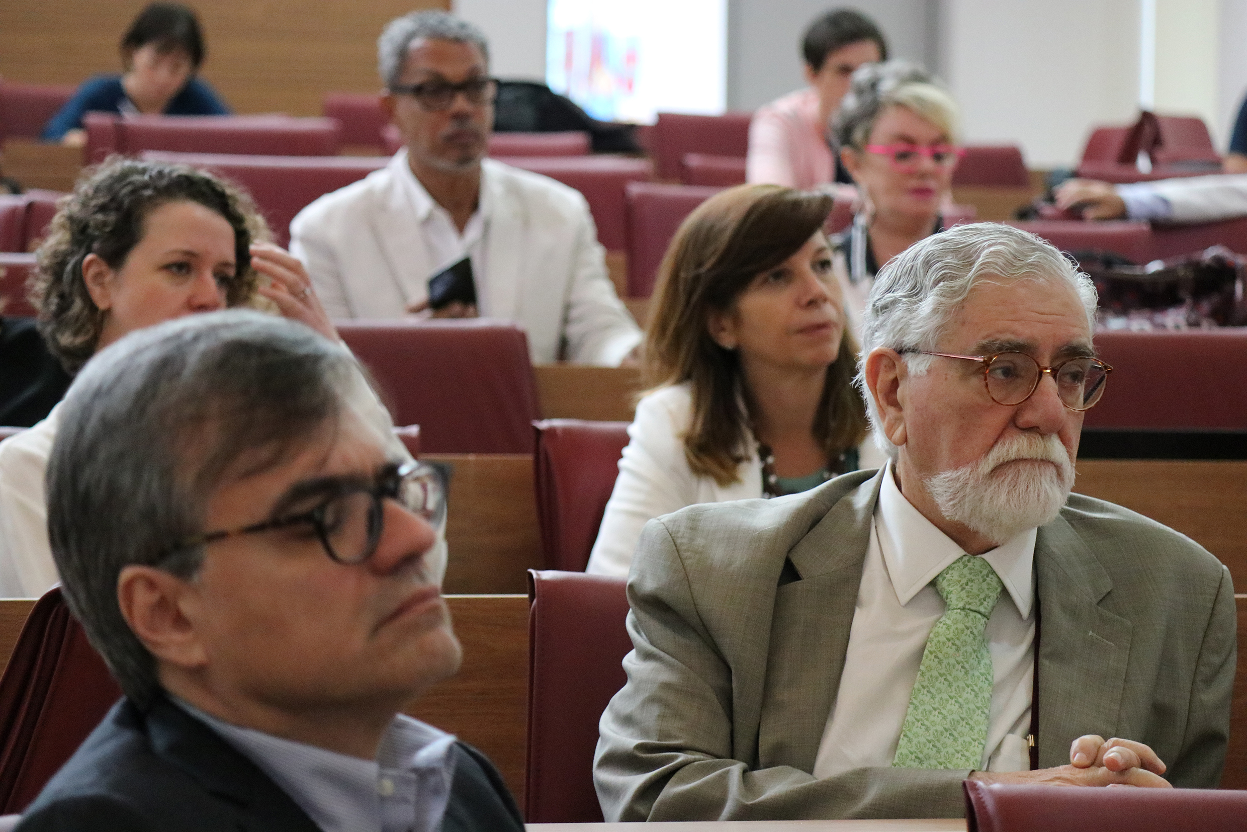 Celso Lafer entre o público presente