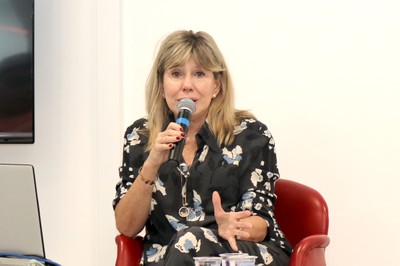 Julia Guivant 