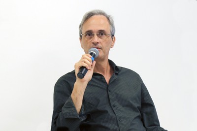 Mauricio Pietrocola abre o evento