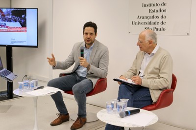 Karabekir Akkoyunlu e Brasílio Sallum Jr.