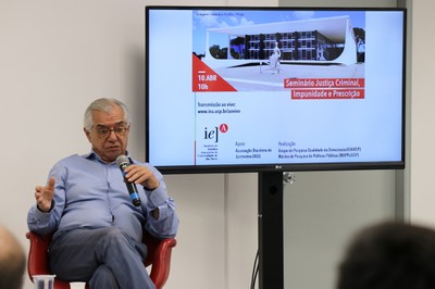José Álvaro Moisés