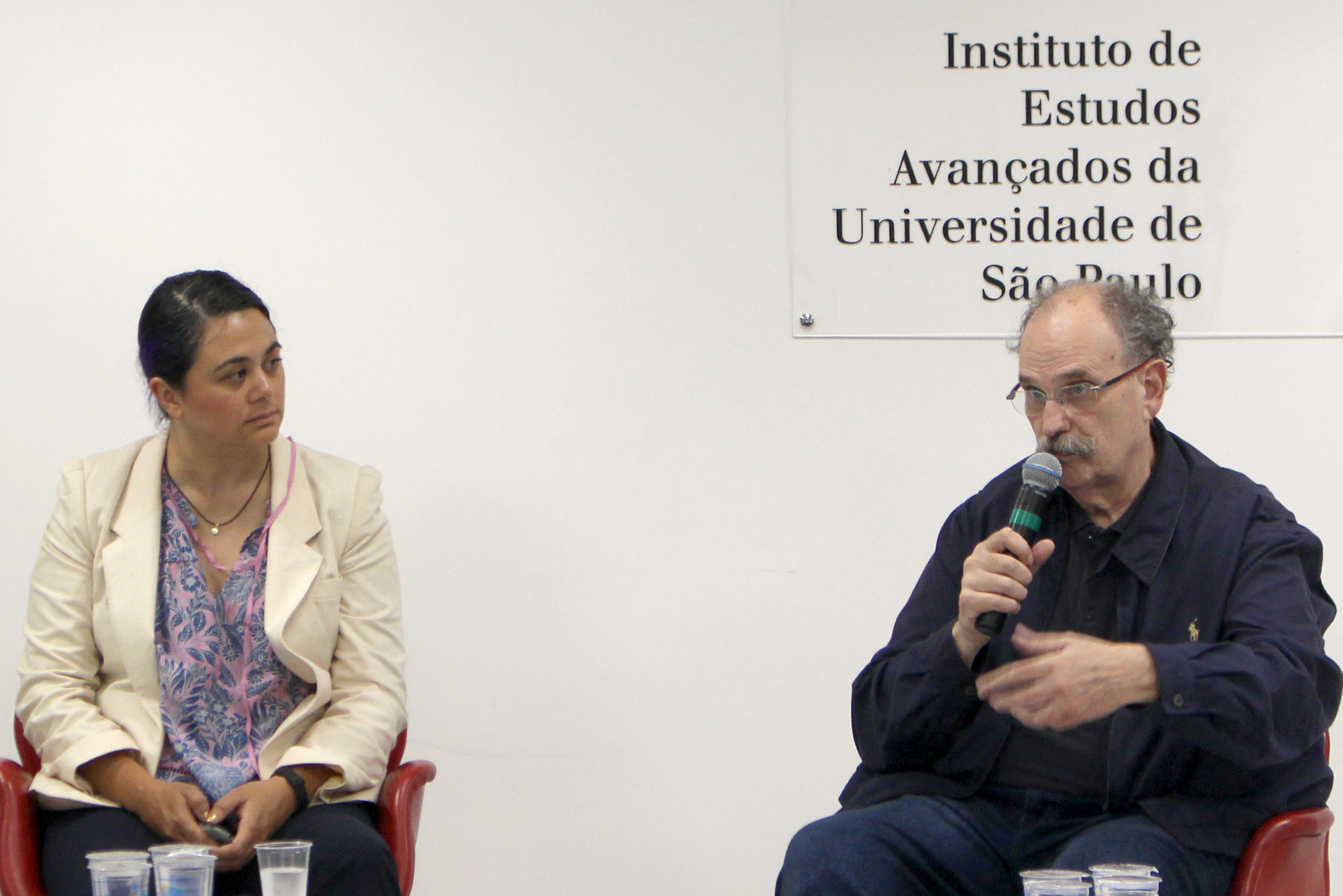 Şerife Wong e Glauco Arbix