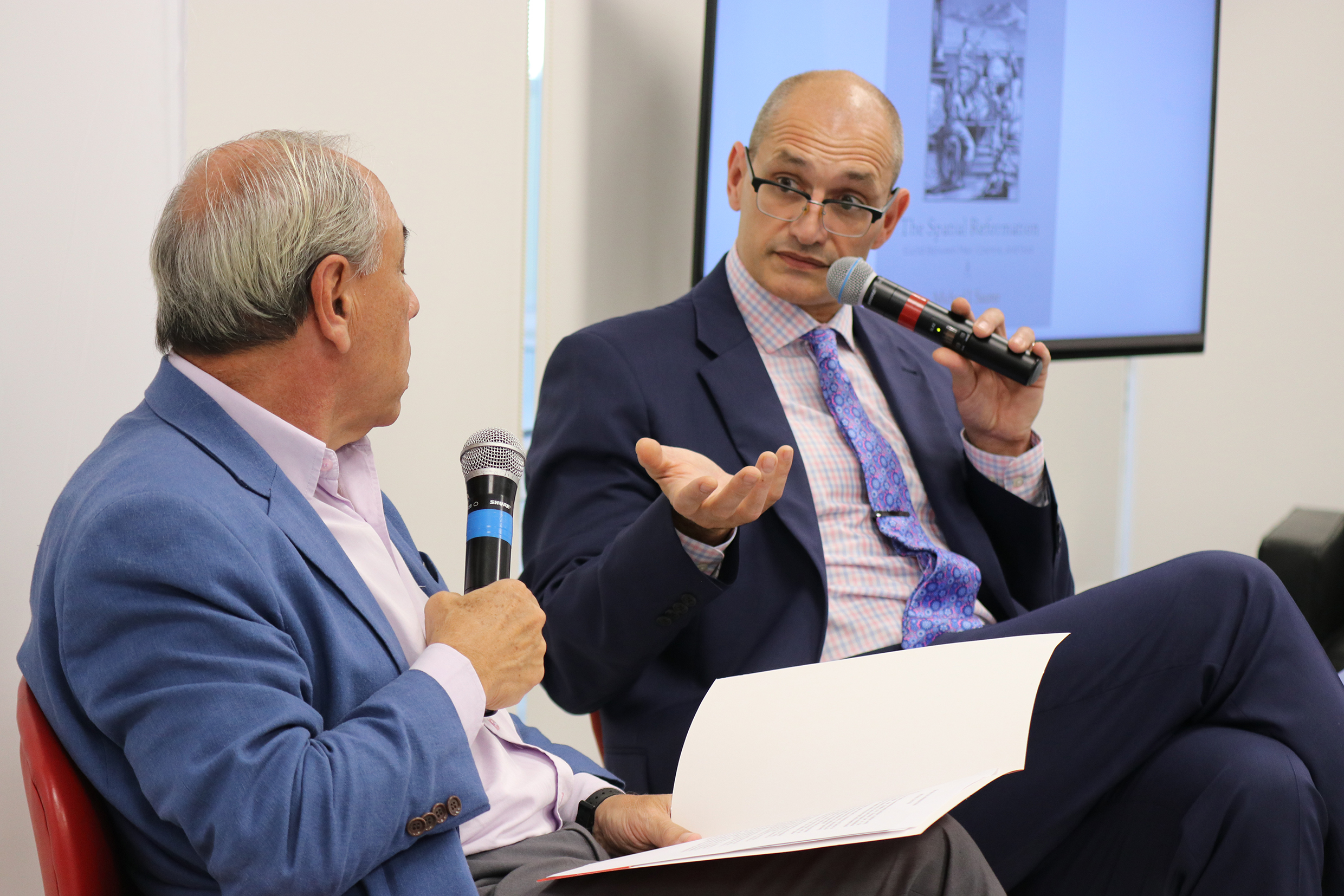 Gildo Magalhães e Michael J. Sauter