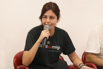 Angela Knijnik Burgos