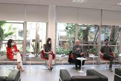 Lucia Maciel Barbosa de Oliveira, Sharine Machado Cabral Melo, Néstor García Canclini e  Juan Brizuela