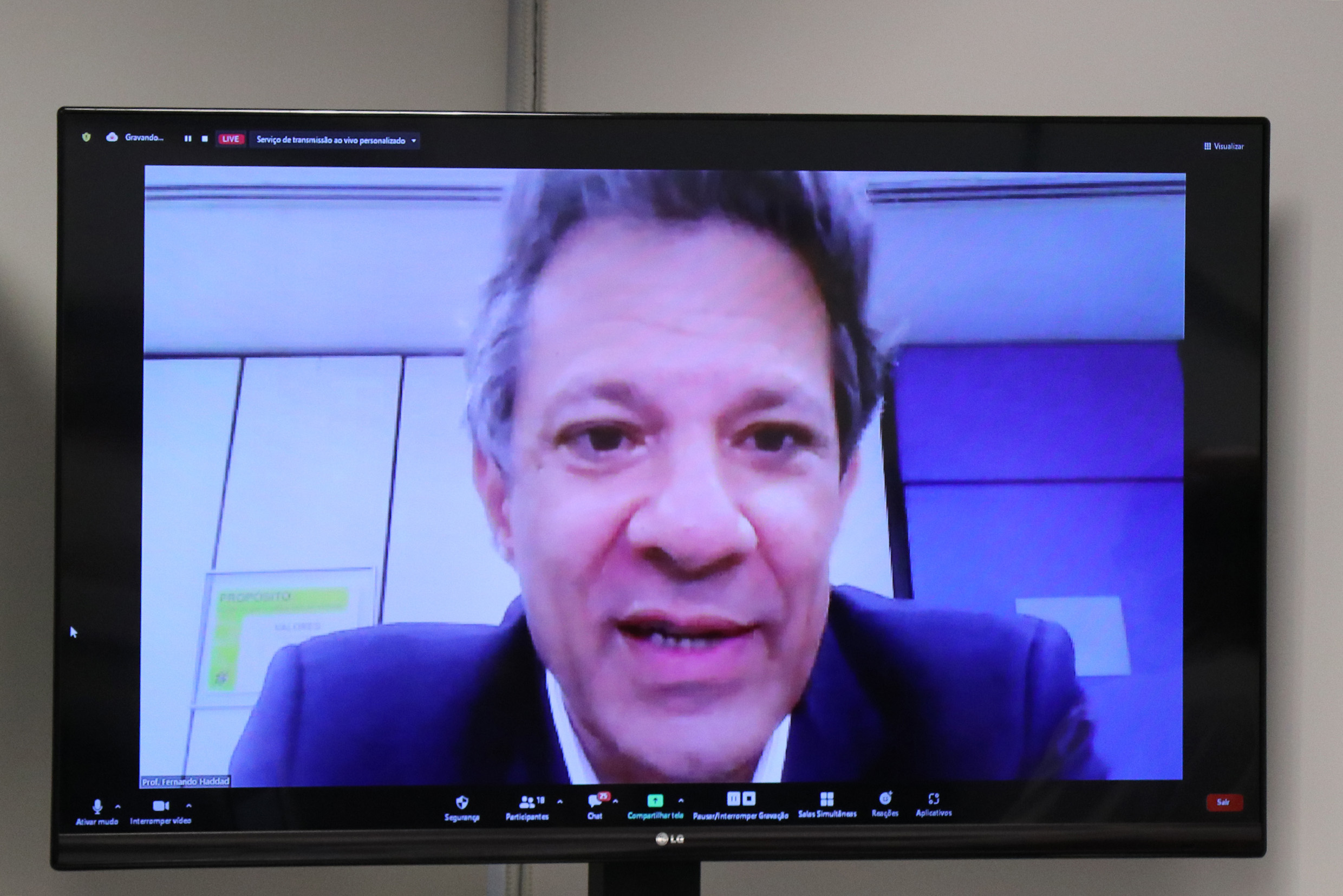 Fernando Haddad - (via vídeo-conferência)