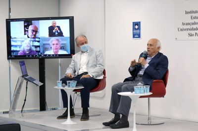 Almir Bressan Júnior e Rubens Ricupero 