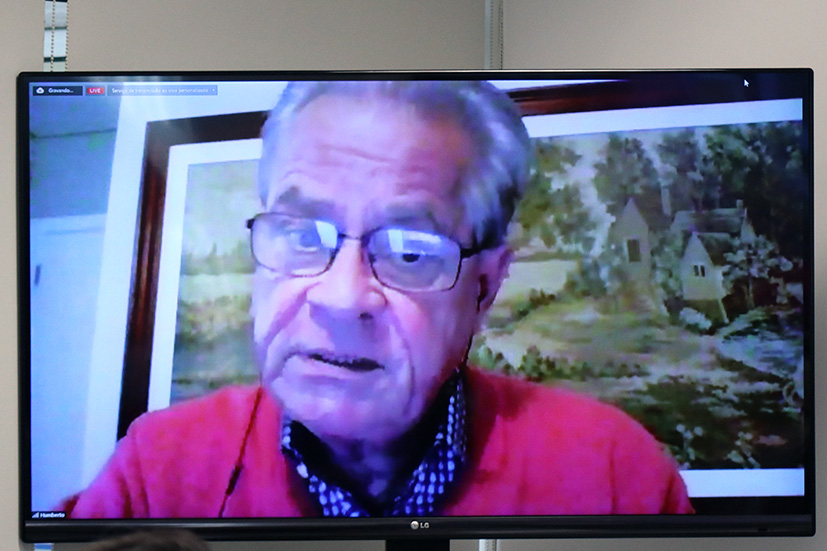 Humberto Gracher Riella, via video-conferência