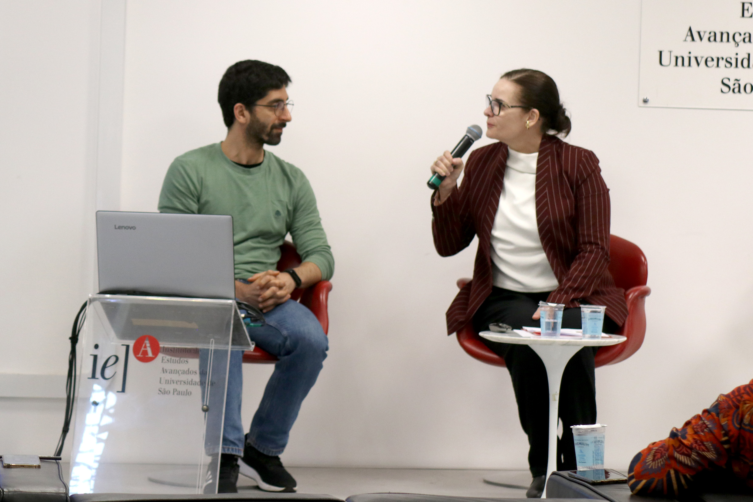 Ricardo Almendra e Ligia Vizeu Barrozo 