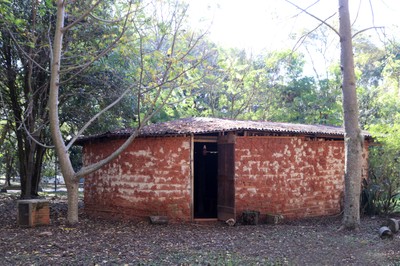 Casa de Reza da USP, Opy