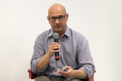 Aaron Schneider 