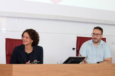 Cristina Caldas  e Paulo Vitor Gomes Almeida 