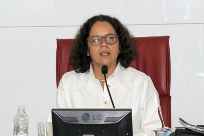 Laís de Figueirêdo Lopes 