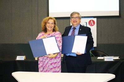 Marie Gaille e Carlos Gilberto Carlotti