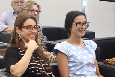 Márcia Azevedo Coelho e Ana Paula Tavares Magalhães