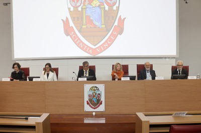Roseli de Deus Lopes, Marina Gallottini, Carlos Gilberto Carlotti Junior,  Maria Arminda do Nascimento Arruda, Guilherme Ary Plonski e Marcos Buckeridge