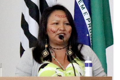 Francy Baniwa faz seu discurso
