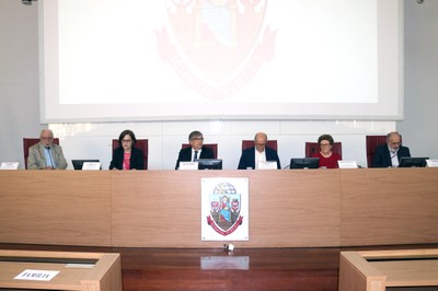 Luís Carlos de Menezes, Roseli de Deus Lopes, Carlos Gilberto Carlotti Junior, Naomar de Almeida Filho, Bernardete Angelina Gatti e Guilherme Ary Plonski