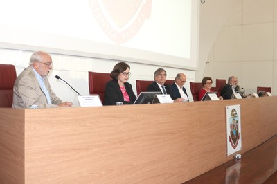 Luís Carlos de Menezes, Roseli de Deus Lopes, Carlos Gilberto Carlotti Junior, Naomar de Almeida Filho, Bernardete Angelina Gatti e Guilherme Ary Plonski
