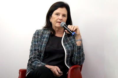 Angela Amin