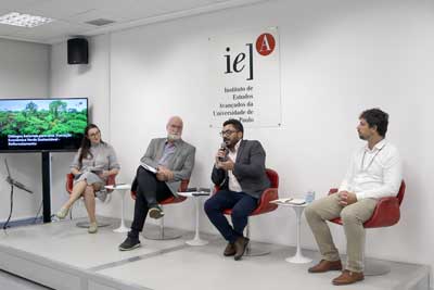 Cinthia Caetano Carvalho, Ricardo Young, Thiago Belote Silva e Maurício Ruiz