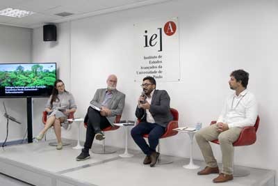 Cinthia Caetano Carvalho, Ricardo Young, Thiago Belote Silva e Maurício Ruiz
