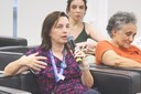 Público faz perguntas durante o evento.jpg