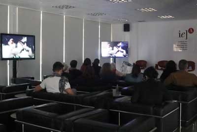 Exibição de filme de Lucia Murat