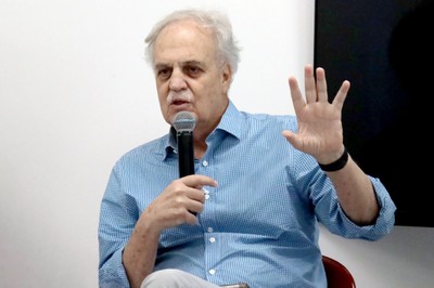 Carlos Nobre responde perguntas durante o debate