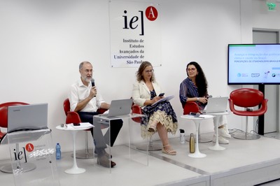 António Mauro Saraiva, Daniela Vianna e Patrícia Zimermann