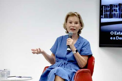 Nina Beatriz Stocco Ranieri 