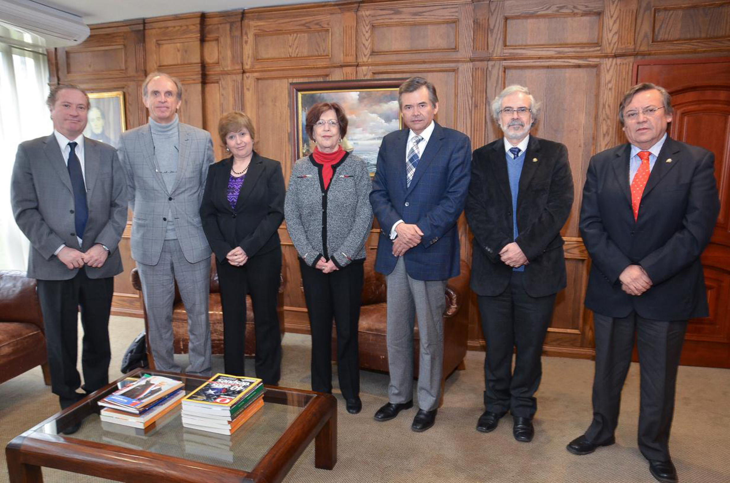 Hugo Zunino Edelsberg, Martin Grossmann, Marianela Denegri Coria, Maria Helena Capelato, Sergio Bravo Escobar, Raúl Sánchéz Gutiérrez e Ricardo Herrera Lara