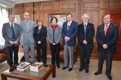 Hugo Zunino Edelsberg, Martin Grossmann, Marianela Denegri Coria, Maria Helena Capelato, Sergio Bravo Escobar, Raúl Sánchéz Gutiérrez e Ricardo Herrera Lara